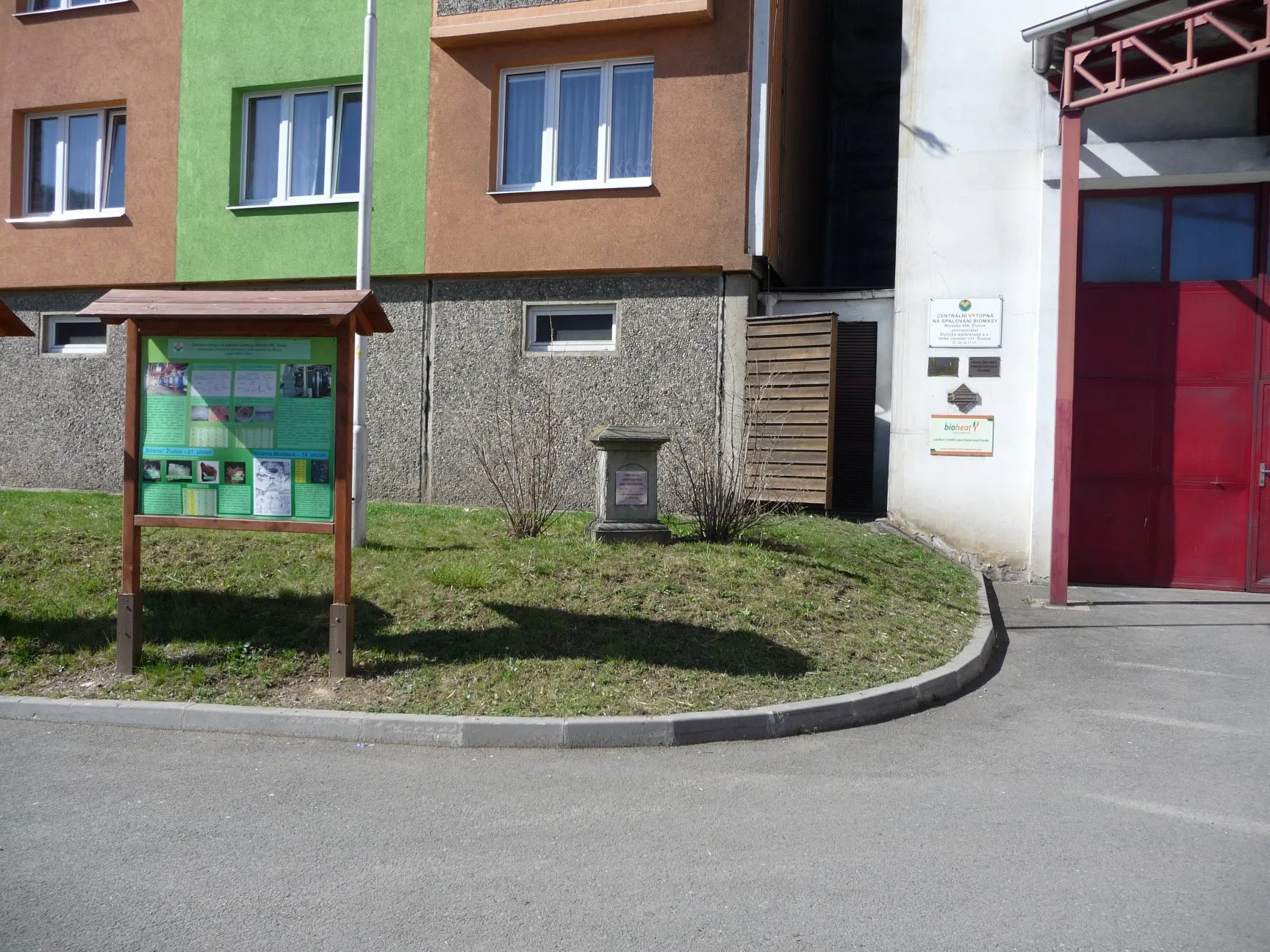 A zase ty křížky...